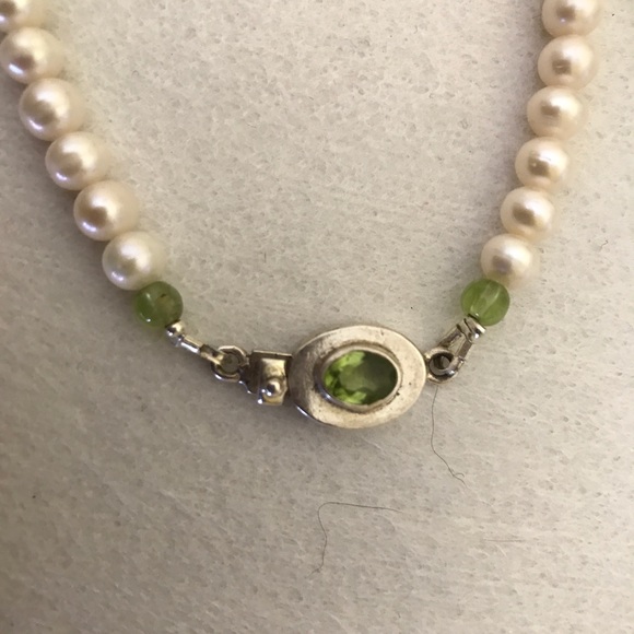 Handmade Fresh water pearls peridot in silver - Picture 2 of 6